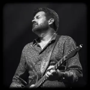 Tab Benoit